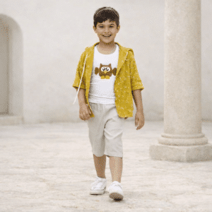 Camisa infantil con capucha Barry